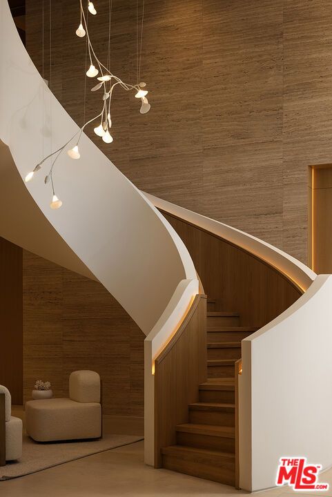 Interior, Pendant Lights, Wooden Walls