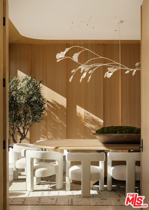 Dining room, Interior, Pendant Lights