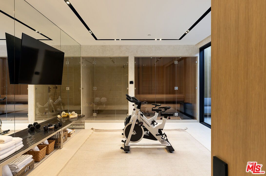 Fitness Equipment, Interior, Recessed Lighting
