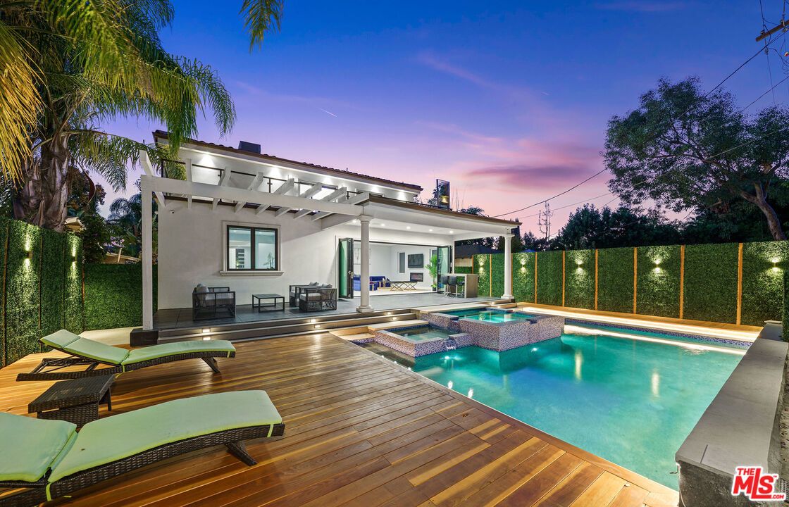 Exterior, Pool, Wood Texture Flooring