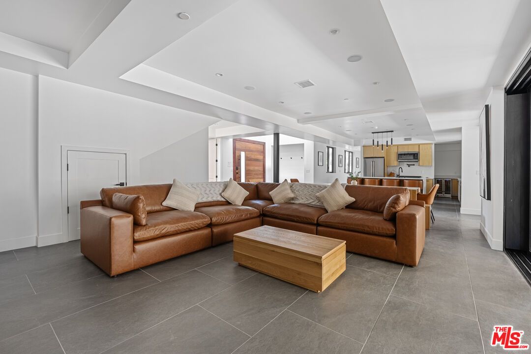 Interior, Kitchen, Living room, Pendant Lights, Recessed Lighting