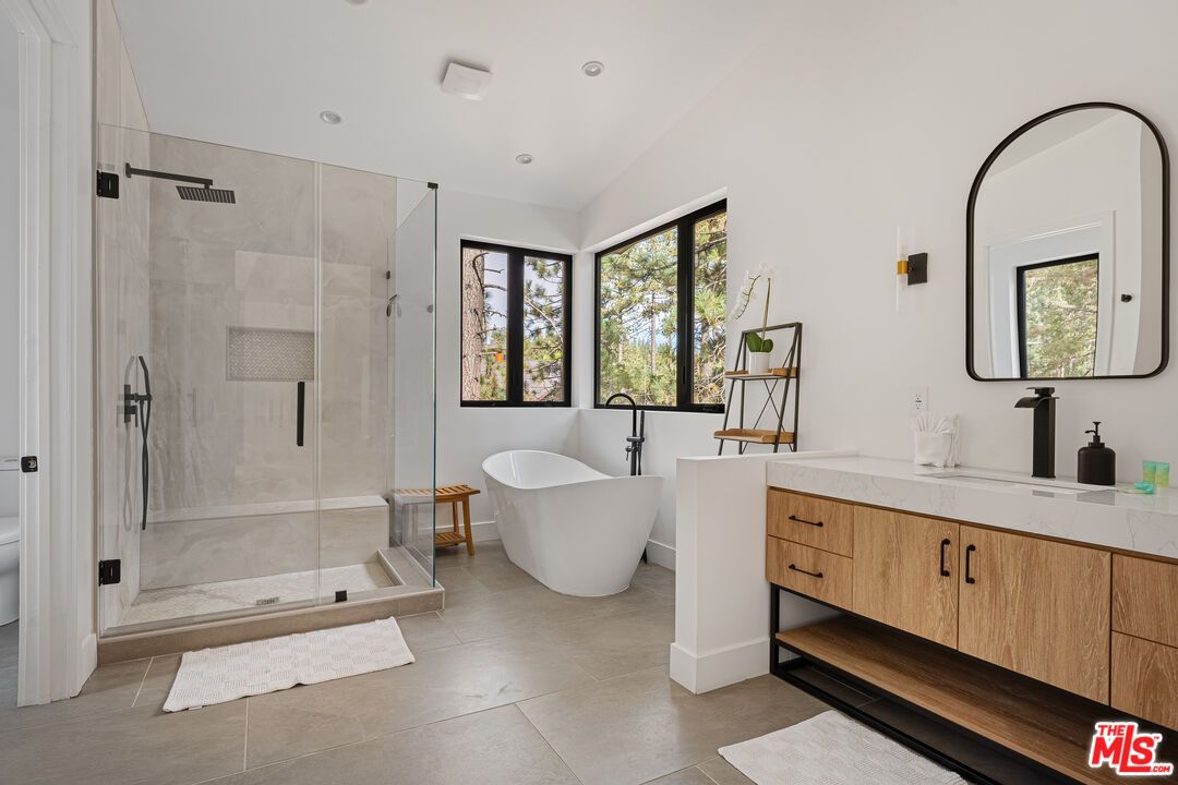 Bathroom, Dual Sink Vanities, Free Standing Baths, Glass Shower, Interior, Recessed Lighting