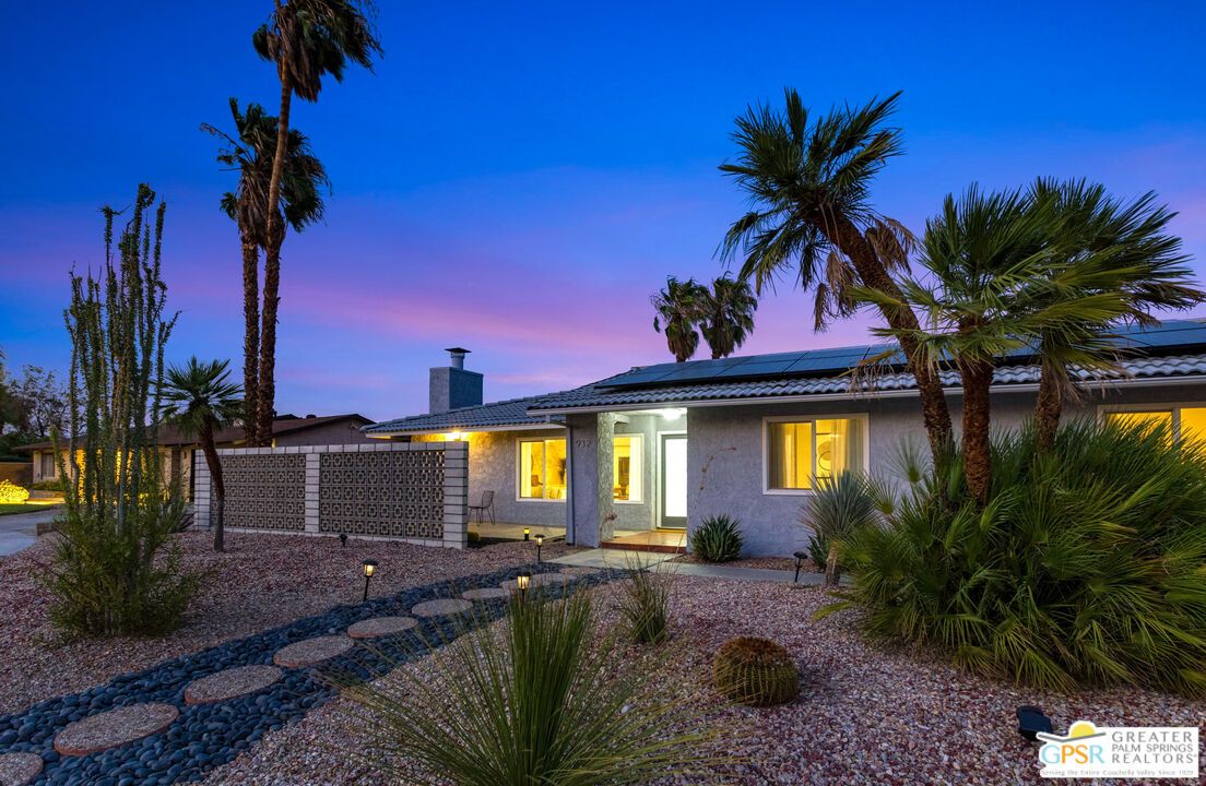 Backyard, Exterior, Solar Panels