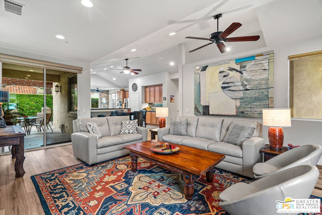 Dining room, Interior, Living room, Recessed Lighting, Wood Texture Flooring