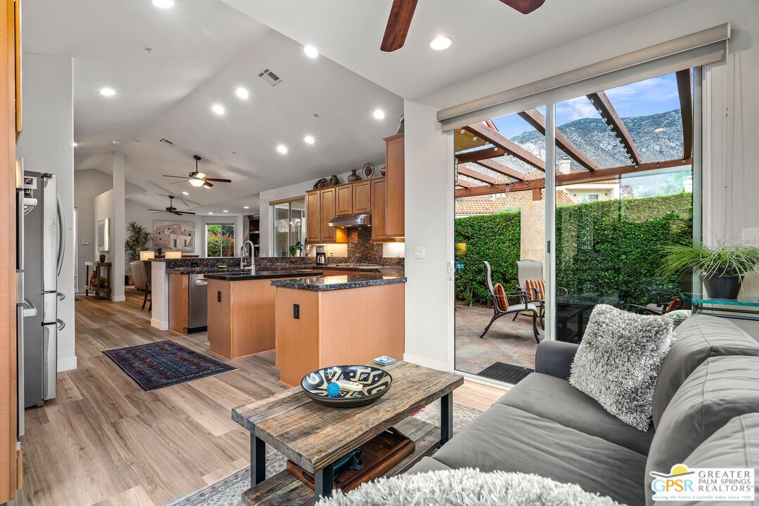 Interior, Kitchen, Living room, Recessed Lighting, Wood Texture Flooring