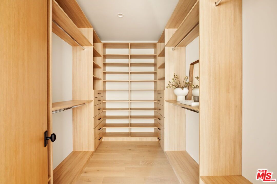 Interior, Recessed Lighting, Walk-in Closets, Wood Texture Flooring