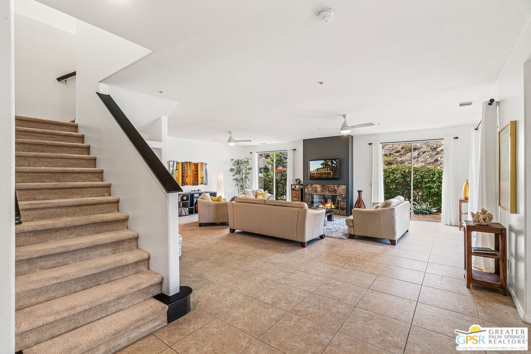 Fireplace, Interior, Living room, Recessed Lighting