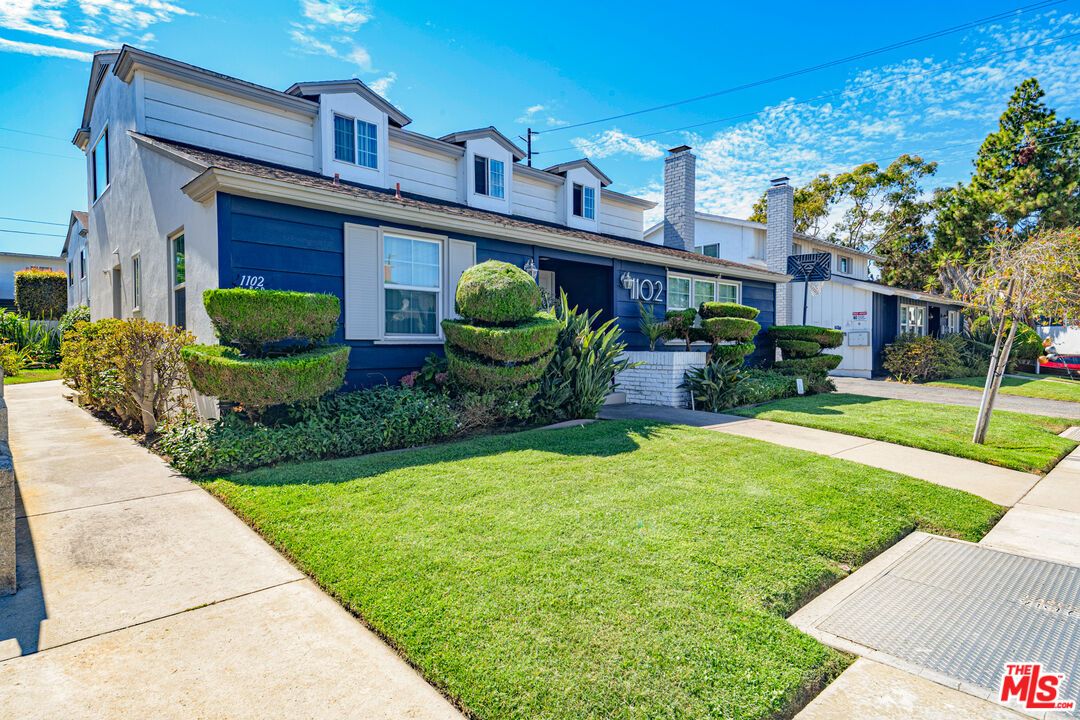Exterior, Facade, Cape Cod