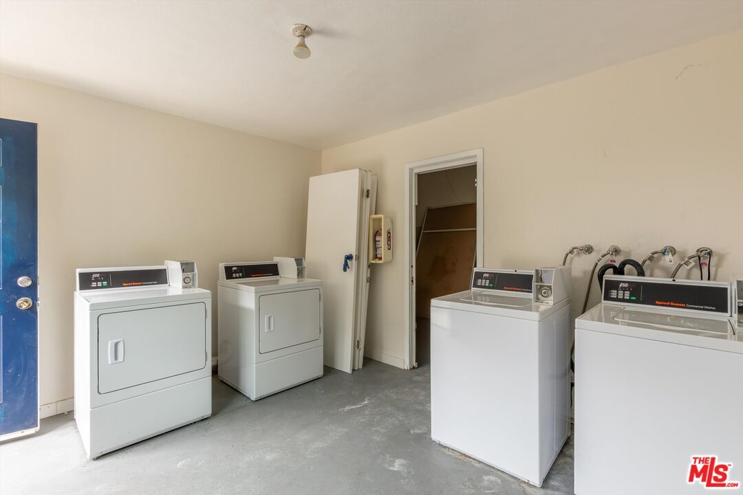 Interior, Utility Closets, Washer