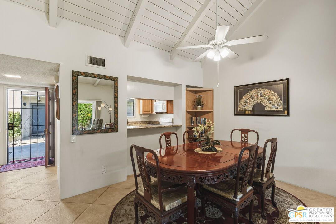 Dining room, Interior