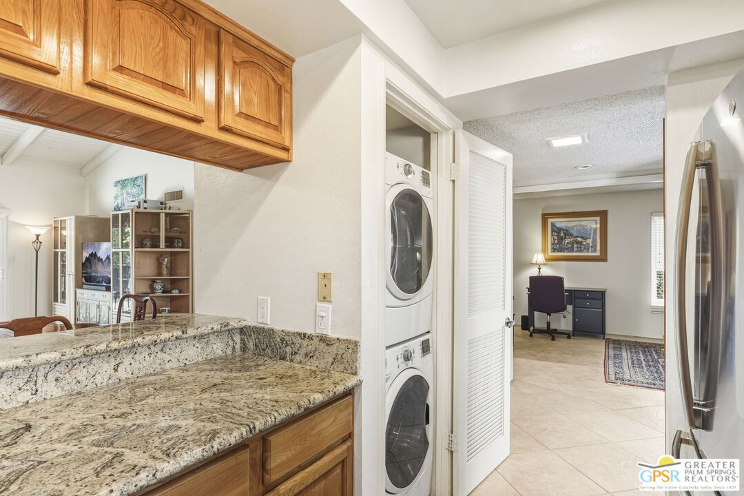 Interior, Recessed Lighting, Utility Closets, Washer