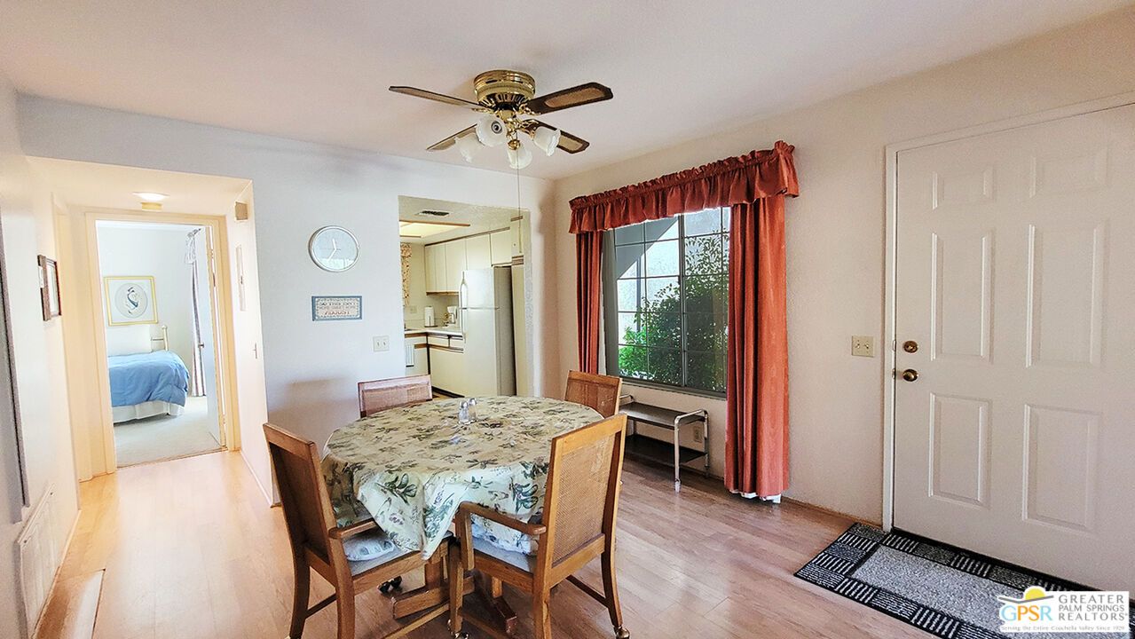 Bedroom, Dining room, Interior, Kitchen, Wood Texture Flooring