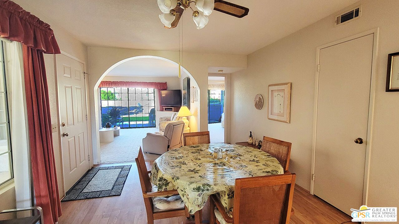 Dining room, Interior, Wood Texture Flooring