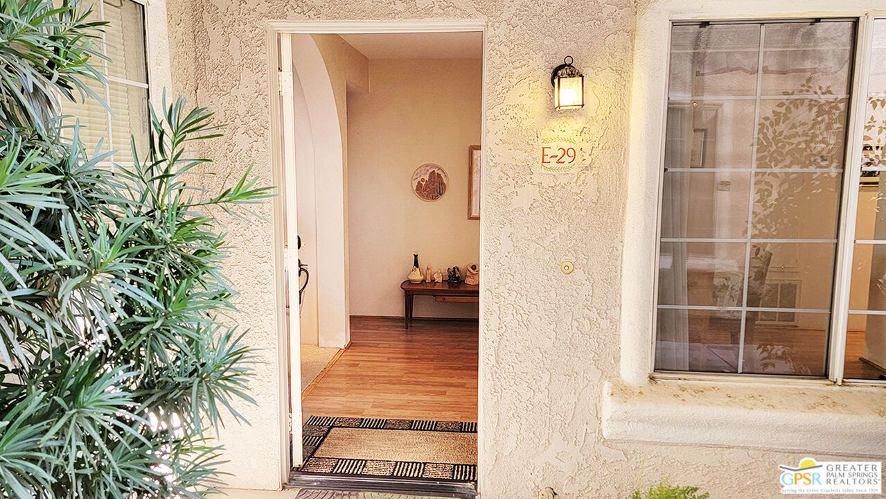 Exterior, Wood Texture Flooring