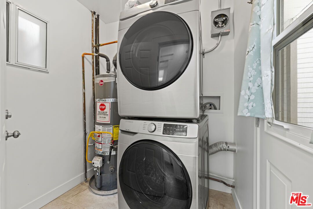 Interior, Utility Closets, Washer