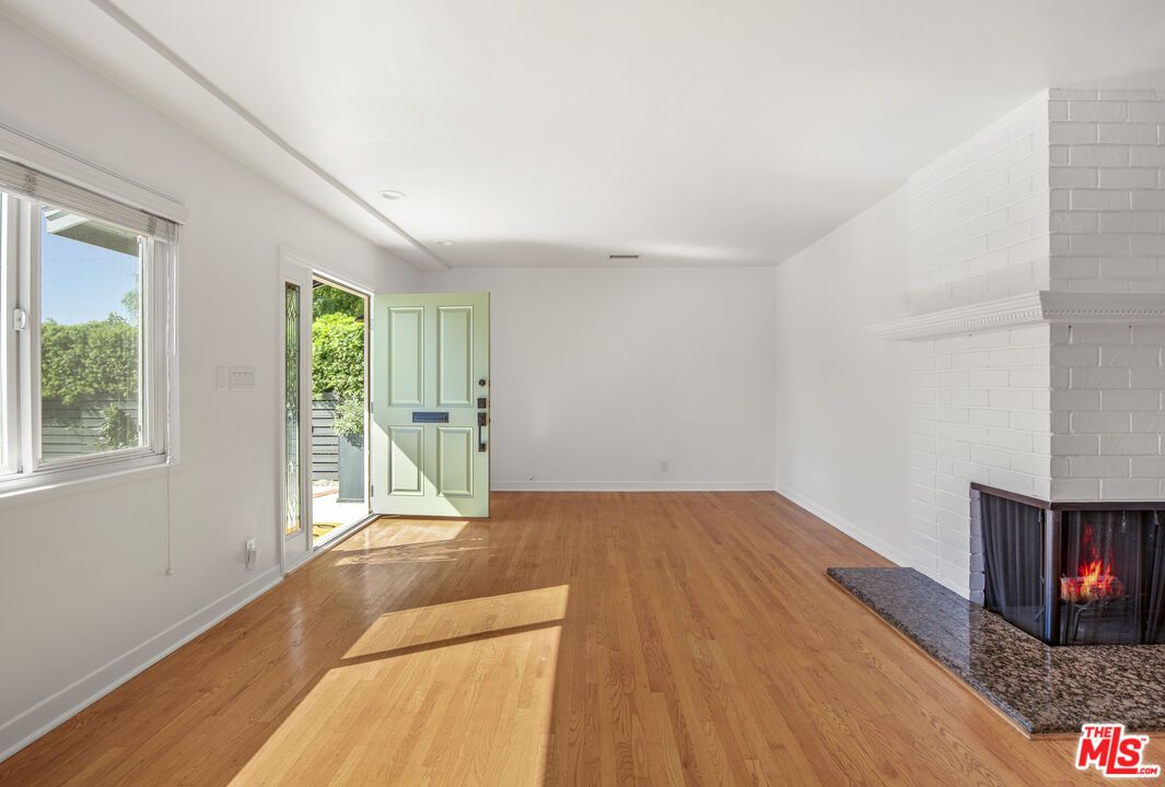 Empty room, Fireplace, Interior, Wood Texture Flooring