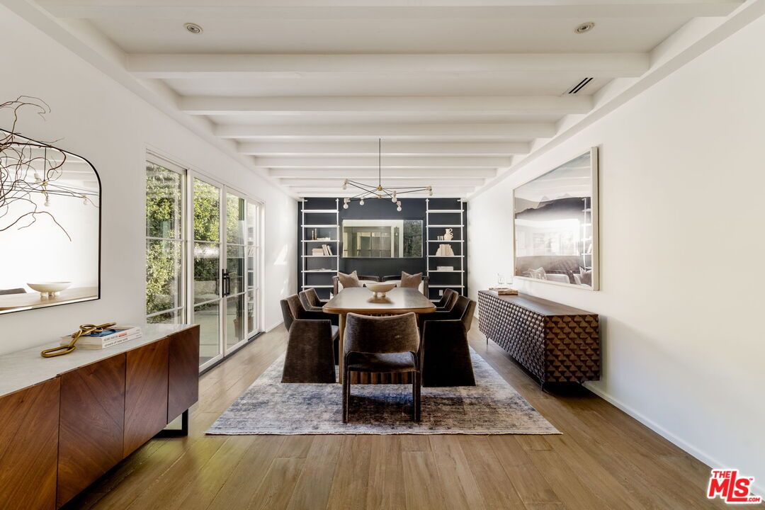 Dining room, Interior, Wood Texture Flooring
