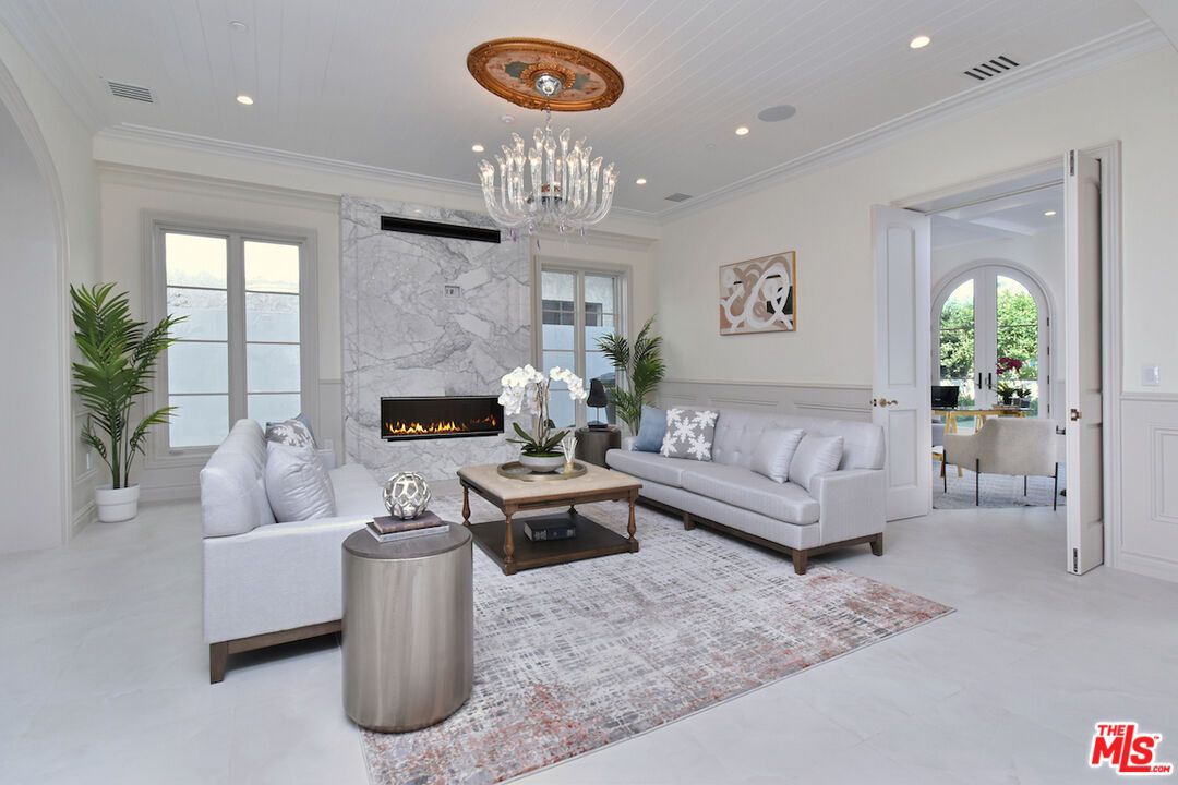 Chandelier, Fireplace, Interior, Living room, Marble Walls, Recessed Lighting