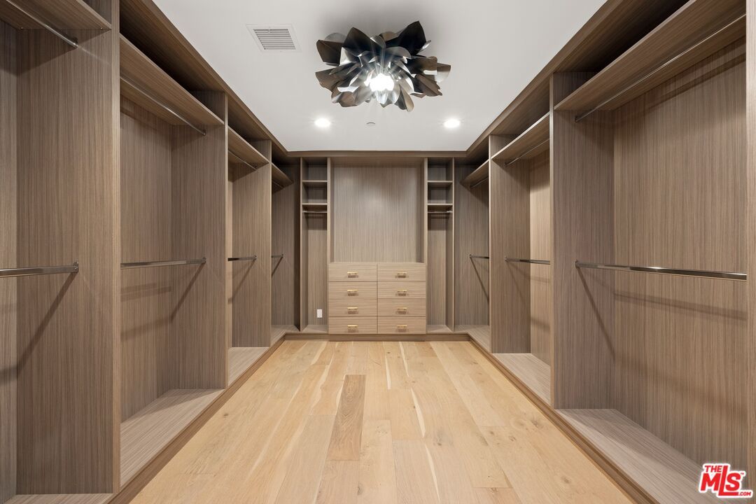 Interior, Recessed Lighting, Walk-in Closets, Wood Texture Flooring