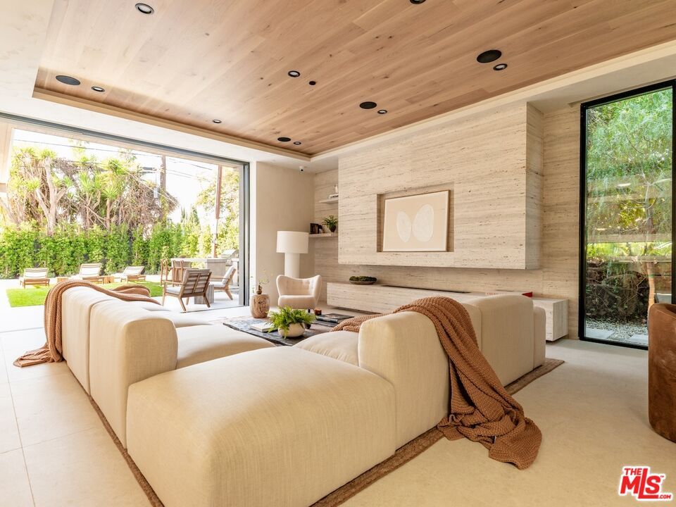 Interior, Living room, Recessed Lighting, Wooden Ceilings