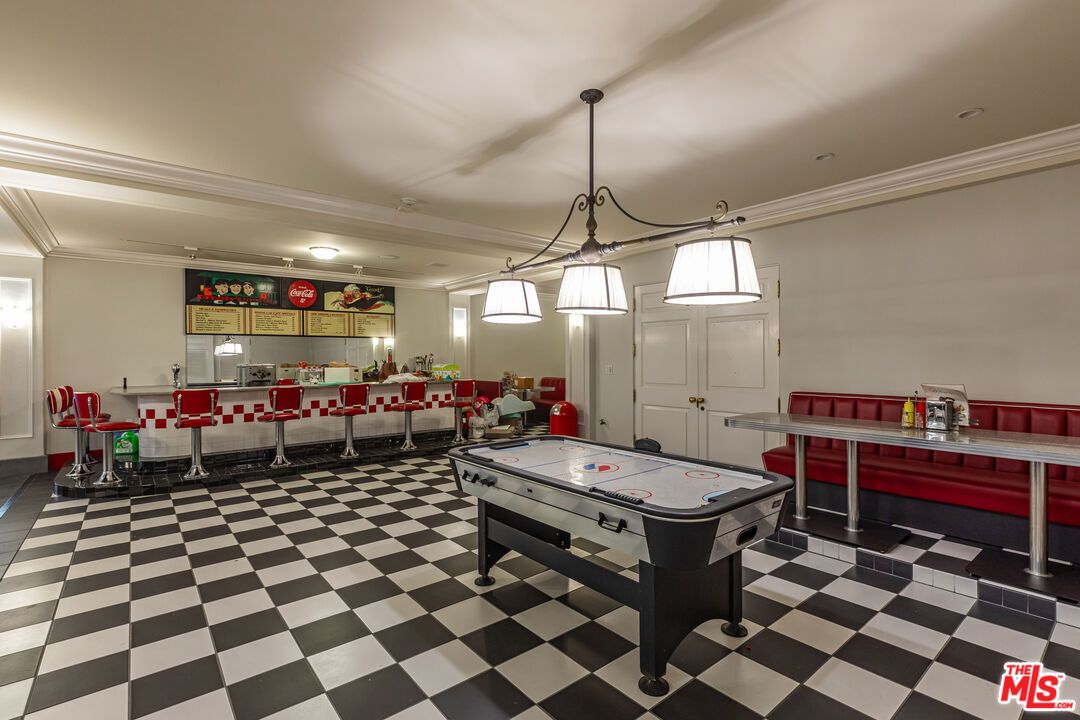 Billiard Table, Game Room, Interior, Pendant Lights