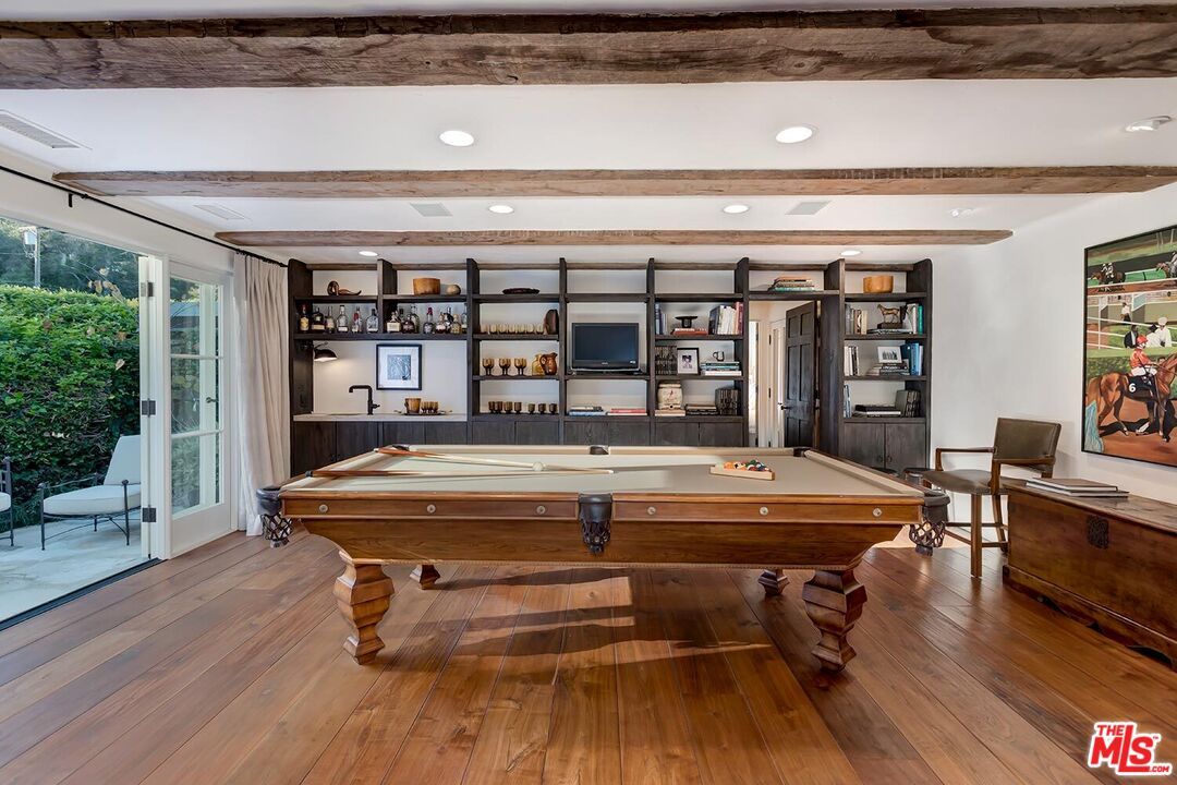 Billiard Table, Game Room, Interior, Recessed Lighting, Wooden Beams, Wood Texture Flooring