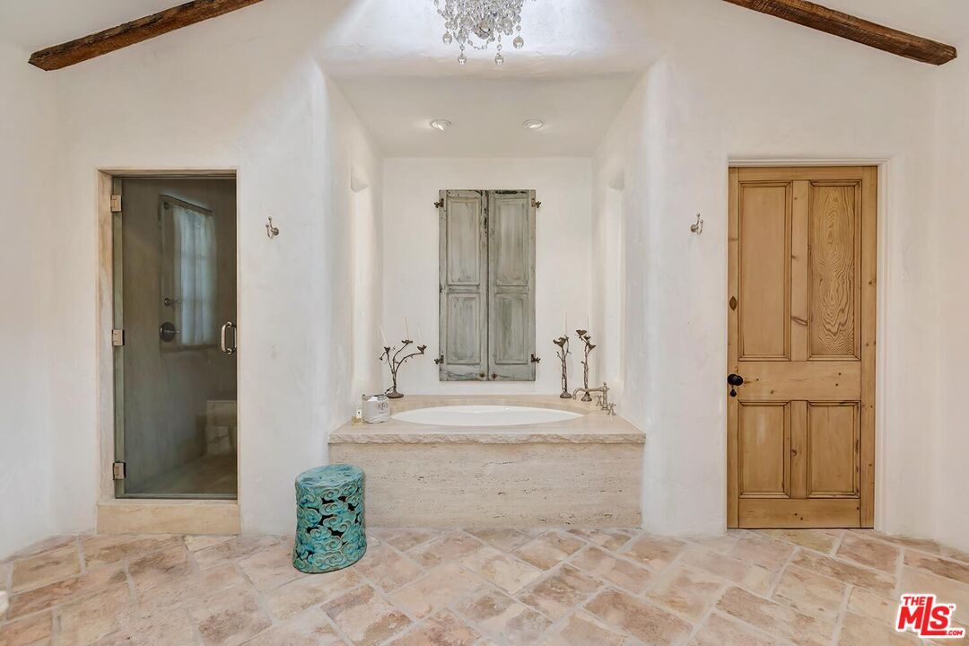 Bathroom, Interior, Wooden Beams