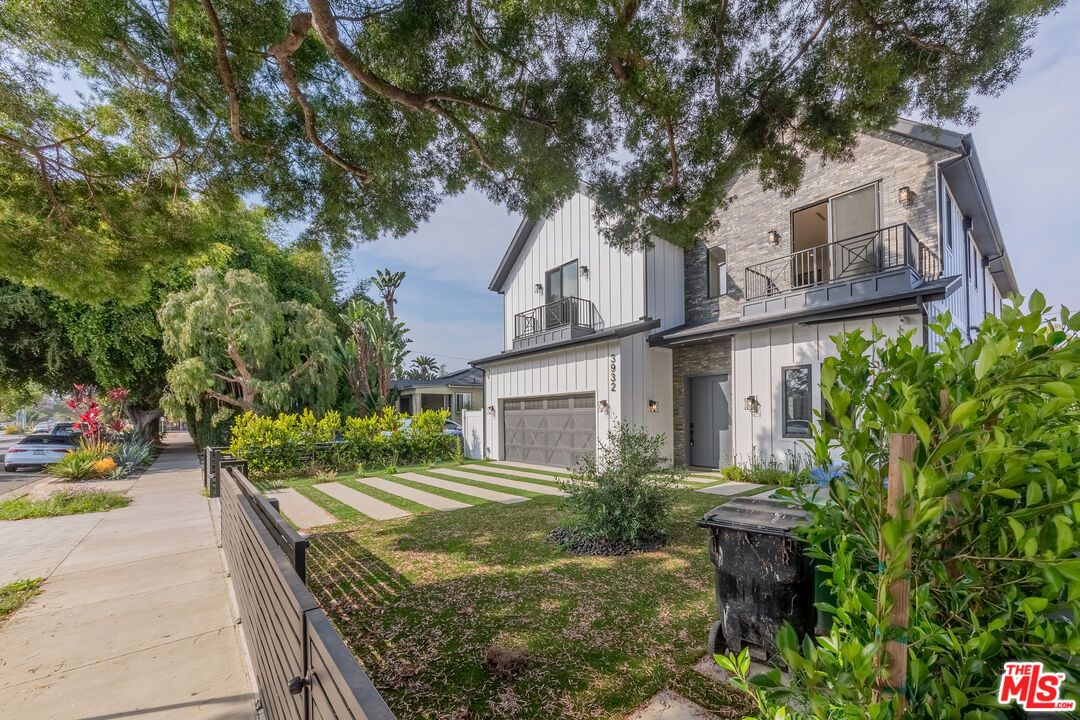 Attached, Backyard, Exterior, Facade, Farmhouse