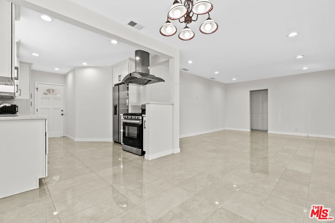 Chandelier, Empty room, Interior, Kitchen, Recessed Lighting, Stainless Steel Appliances