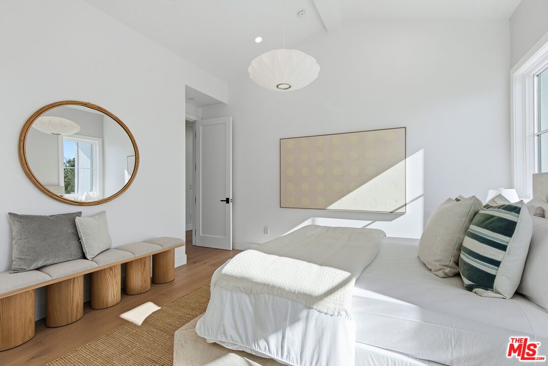 Bedroom, Interior, Pendant Lights, Recessed Lighting, Wood Texture Flooring
