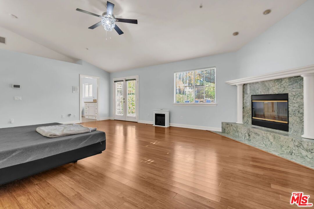Empty room, Fireplace, Interior, Wood Texture Flooring