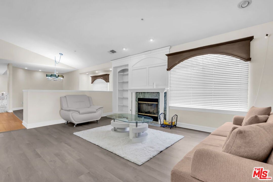 Fireplace, Interior, Living room, Pendant Lights, Recessed Lighting, Wood Texture Flooring