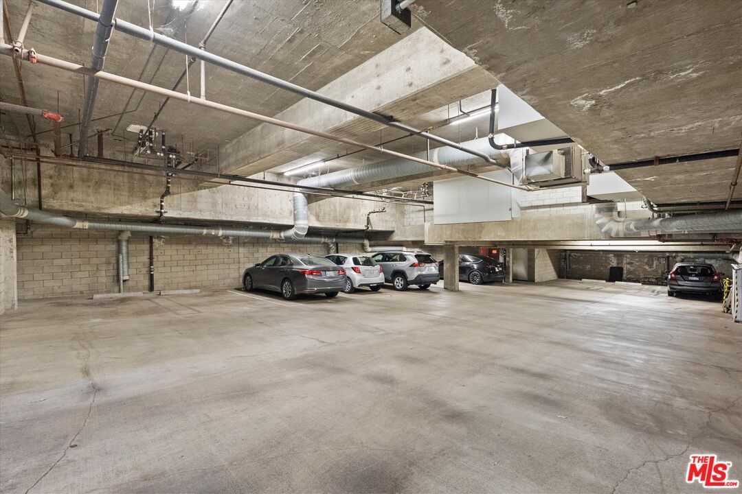 Garage, Interior, Stone Walls