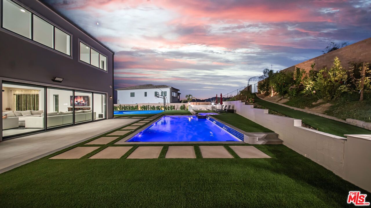 Backyard, Exterior, Pool