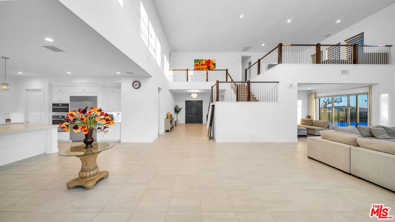 Interior, Kitchen, Living room, Pendant Lights, Recessed Lighting