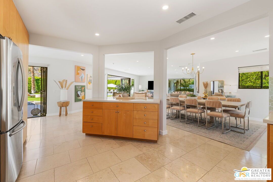 Chandelier, Dining room, Interior, Kitchen, Pendant Lights, Recessed Lighting