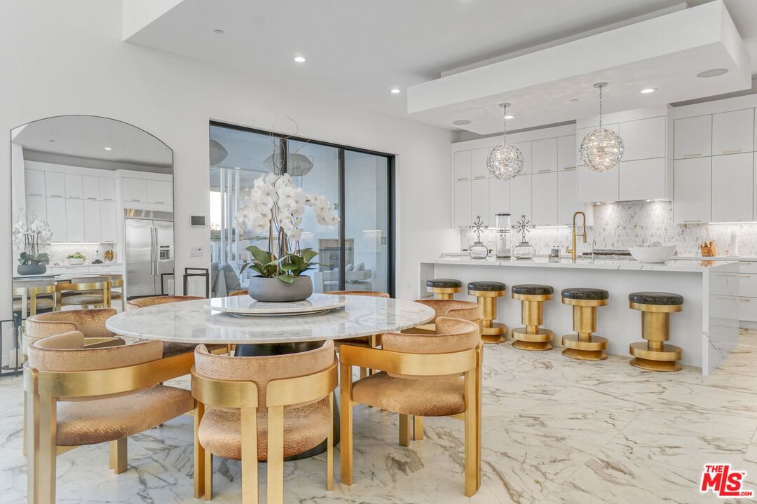 Dining room, Interior, Kitchen, Marble, Pendant Lights, Recessed Lighting, Stainless Steel Appliances