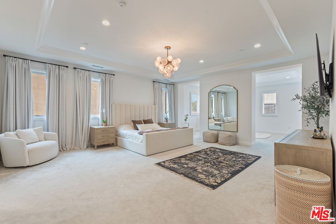 Bedroom, Chandelier, Interior, Recessed Lighting