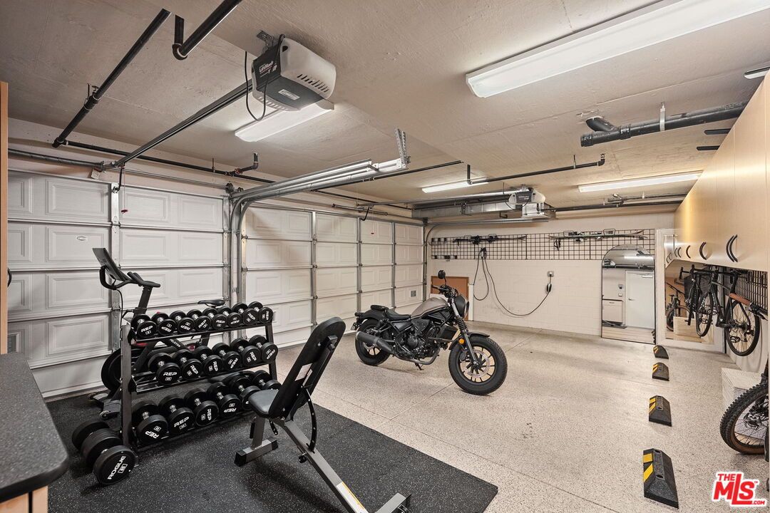 Fitness Equipment, Garage, Interior