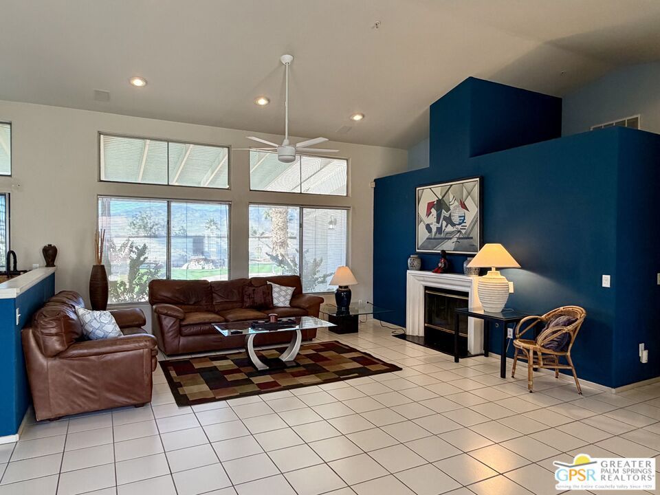 Fireplace, Interior, Living room, Recessed Lighting