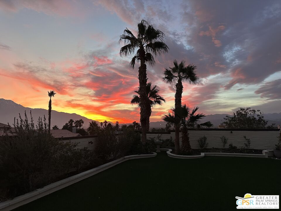 Exterior, Pool, Other