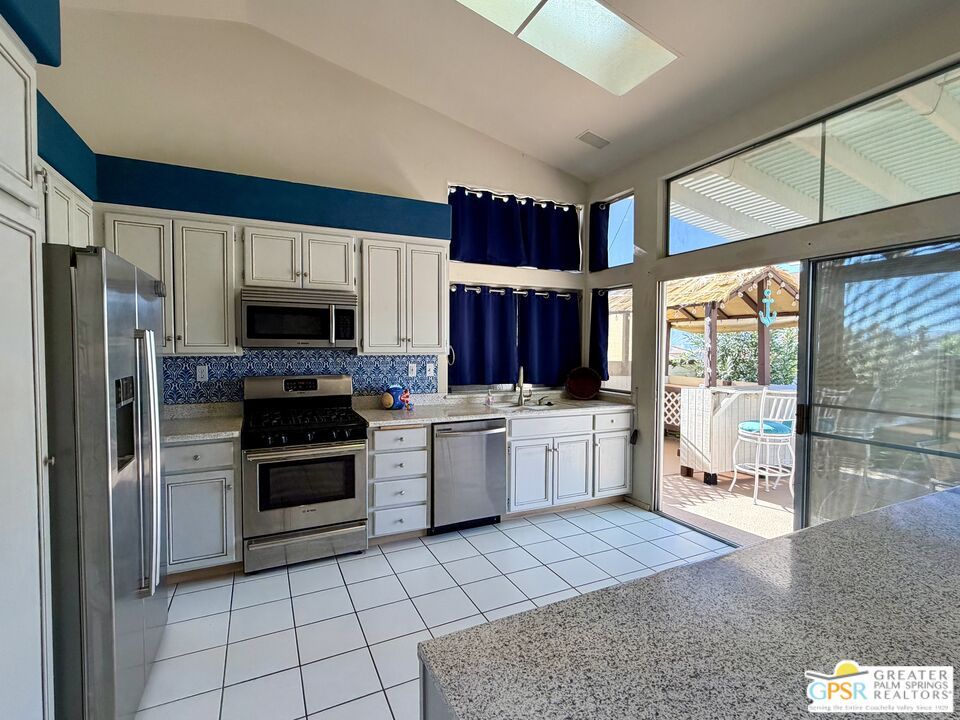 Interior, Kitchen, Stainless Steel Appliances