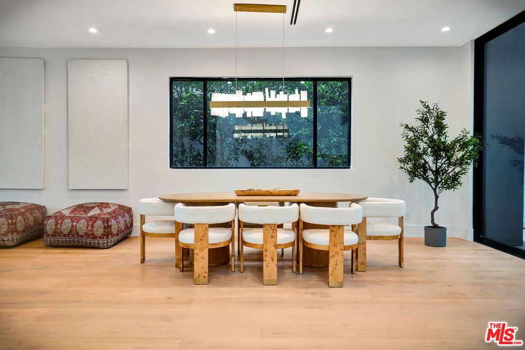 Dining room, Interior, Recessed Lighting, Wood Texture Flooring