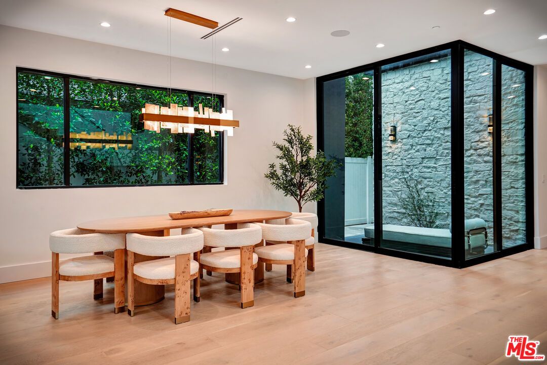 Dining room, Interior, Pendant Lights, Recessed Lighting, Wood Texture Flooring