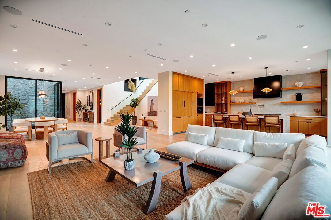 Dining room, Interior, Kitchen, Living room, Pendant Lights, Recessed Lighting