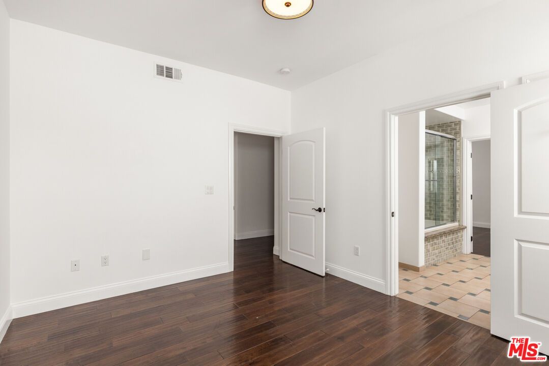 Bathroom, Empty room, Interior, Wood Texture Flooring