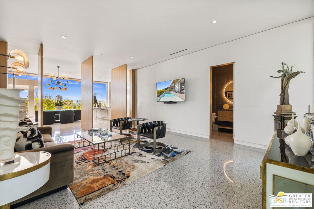 Interior, Living room, Pendant Lights, Recessed Lighting