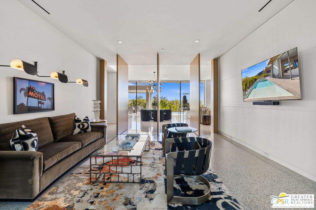 Interior, Living room, Recessed Lighting, Water