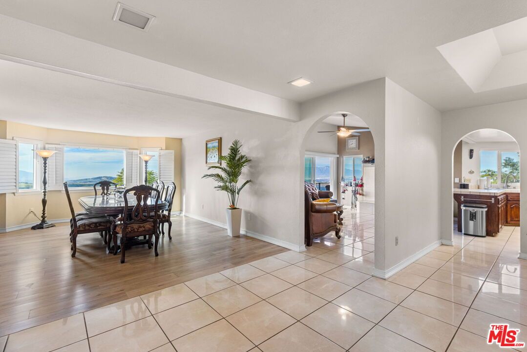 Dining room, Interior, Pendant Lights, Water, Wood Texture Flooring