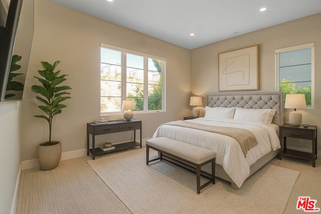 Bedroom, Interior, Recessed Lighting